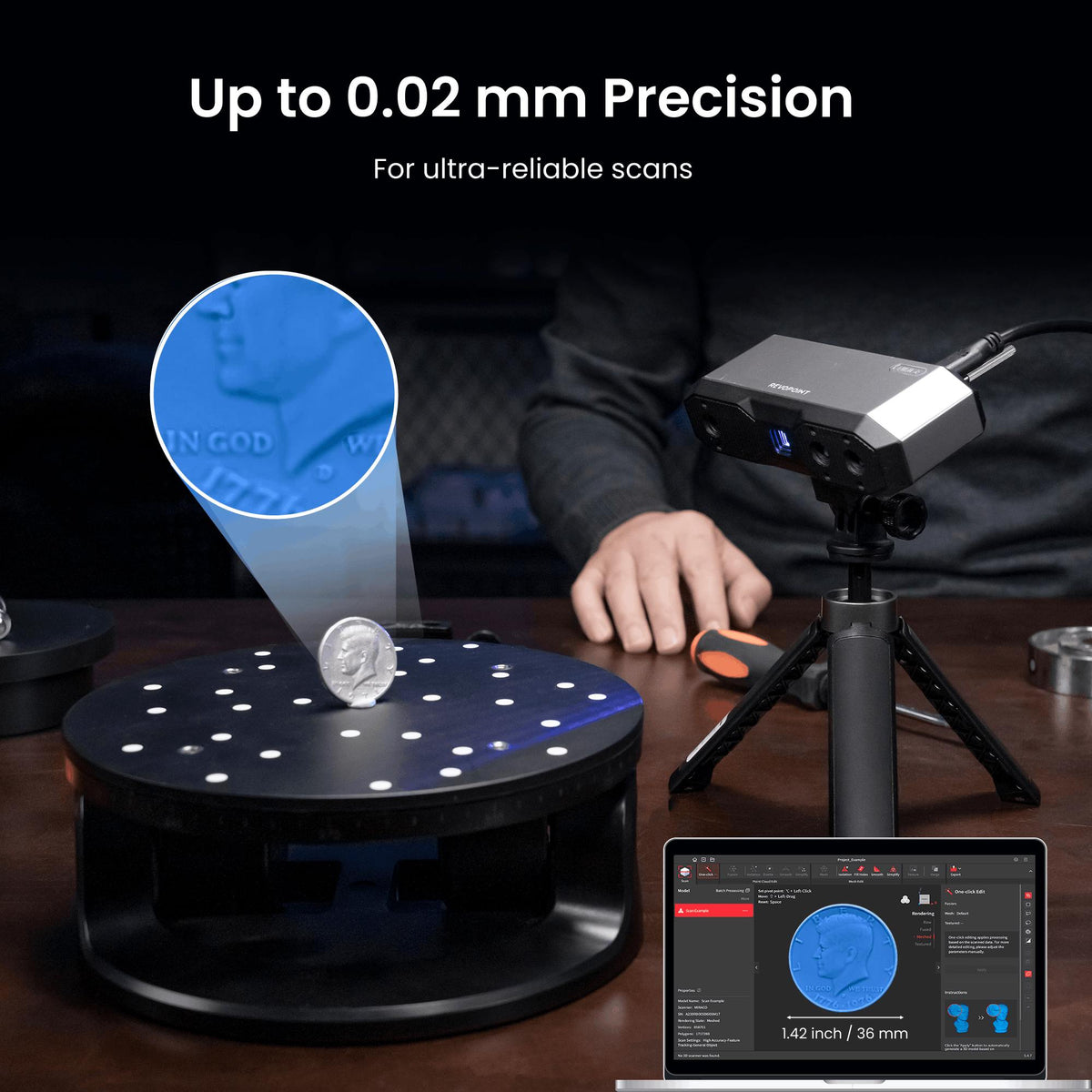 Scanner 3D Revopoint MINI 2 escaneando um objeto pequeno